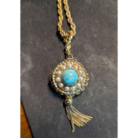 Baroness Vintage Pendant Watch Necklace Gold-Tone Chain & Tassel Estate Jewelry - Picture 2 of 9